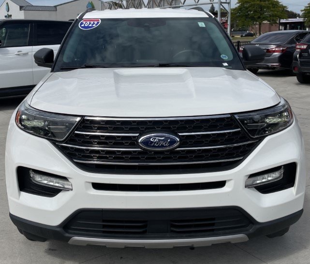 2022 Ford Explorer XLT photo 5