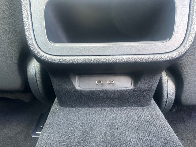 2025 Mercedes Benz E 350 4MATIC photo 23
