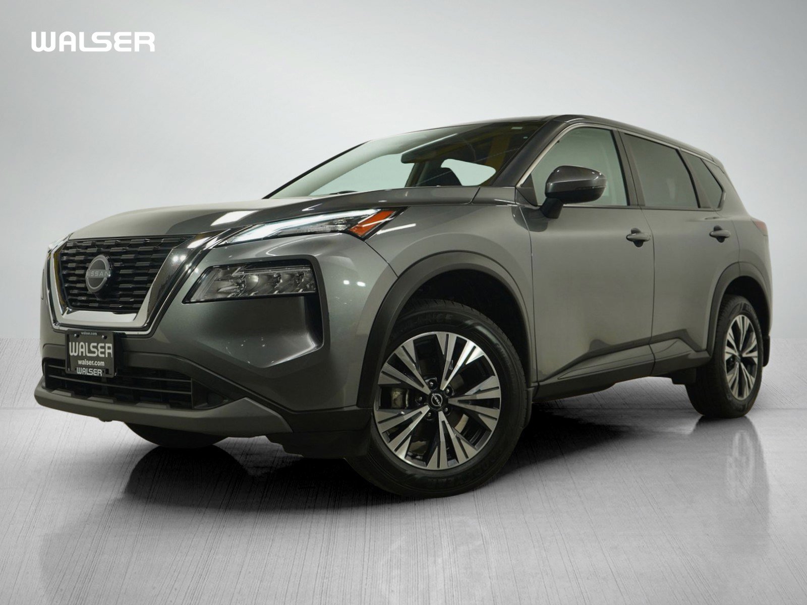 2022 Nissan Rogue SV's photo
