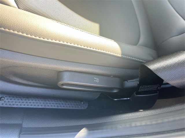 2022 Mini Cooper Oxford Edition photo 5