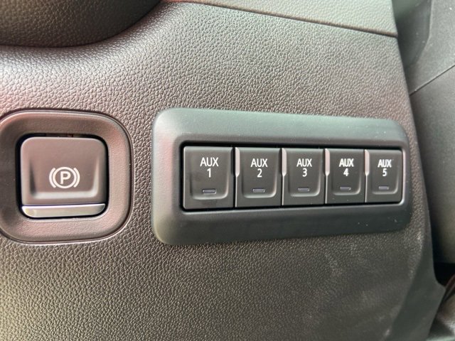 2025 Chevrolet Silverado 3500HD photo 18