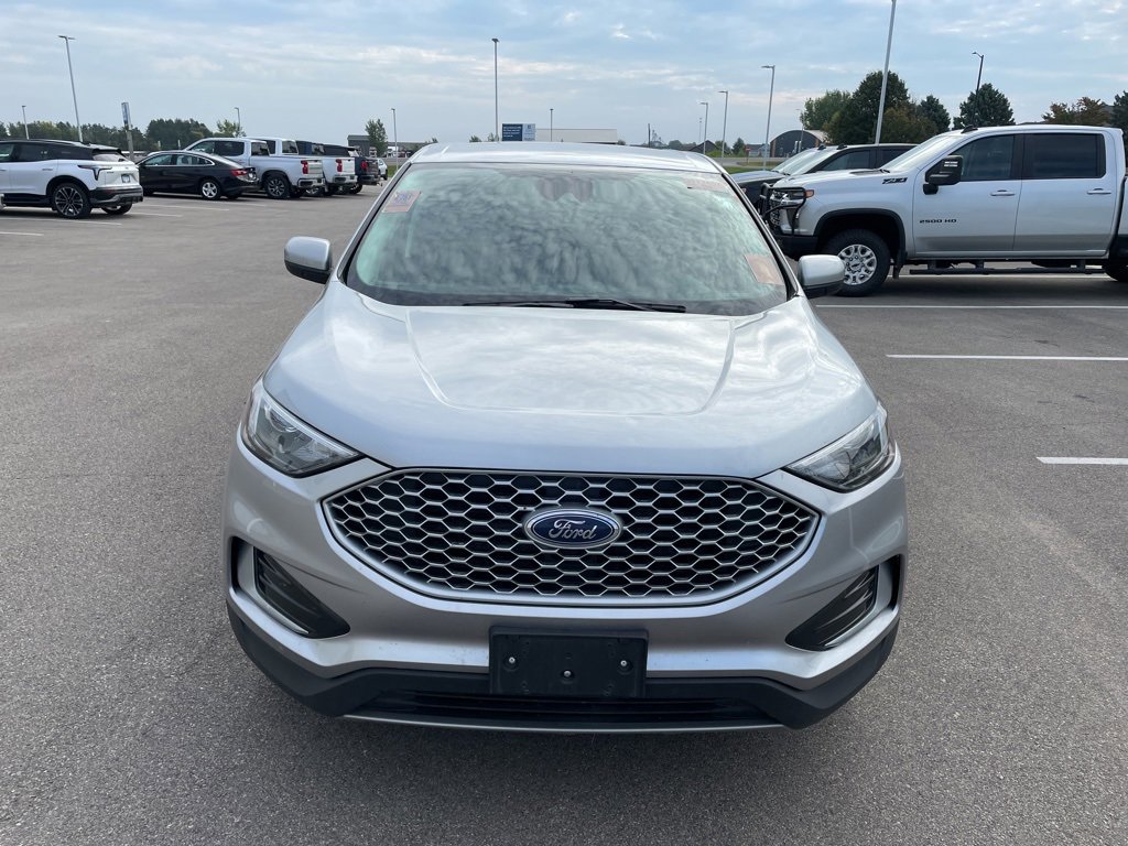 2024 Ford Edge SEL photo 17