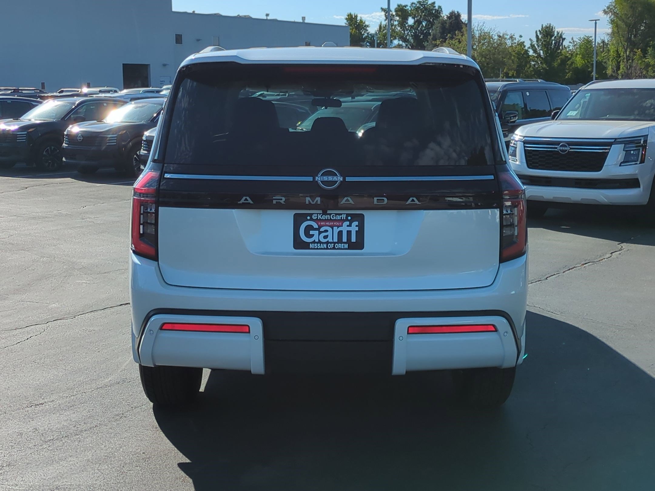 2026 Nissan Armada SV photo 4