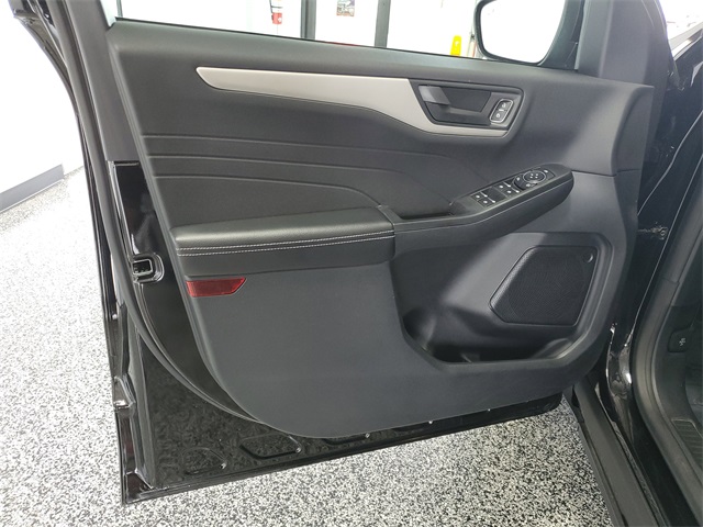 2022 Ford Escape SE photo 5