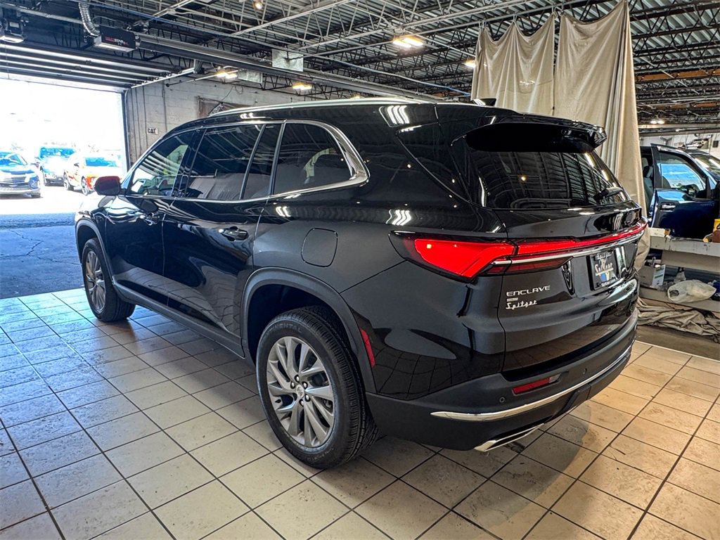 2026 Buick Enclave Preferred photo 4