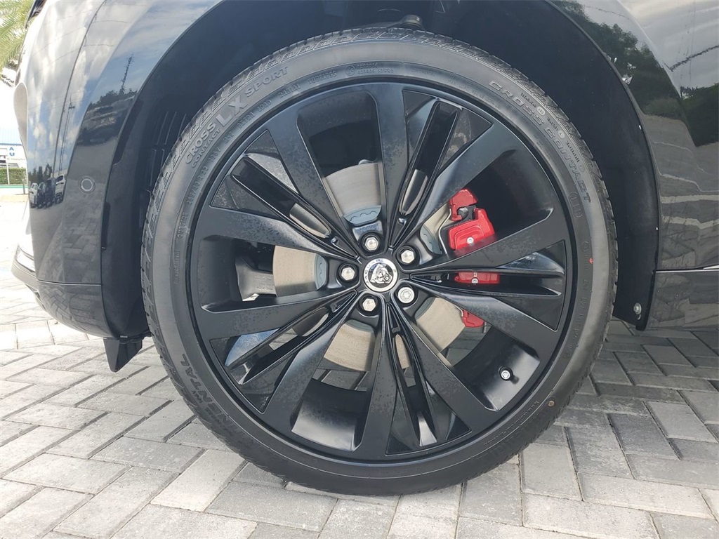2026 Jaguar F-PACE P400 R-Dynamic S photo 12