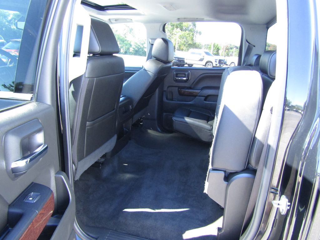 2017 Gmc Sierra 1500 SLT photo 12