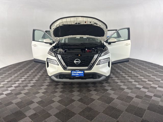 2023 Nissan Rogue SV photo 15