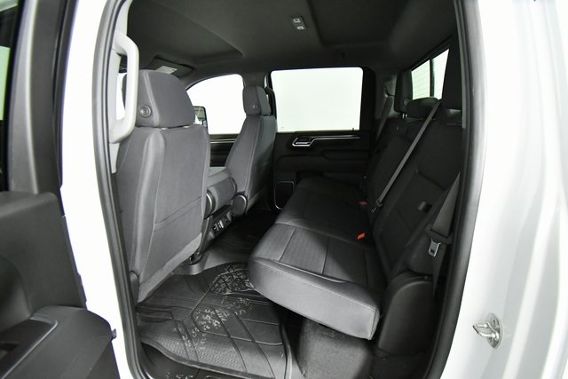 2025 Chevrolet Silverado 3500HD LT photo 21