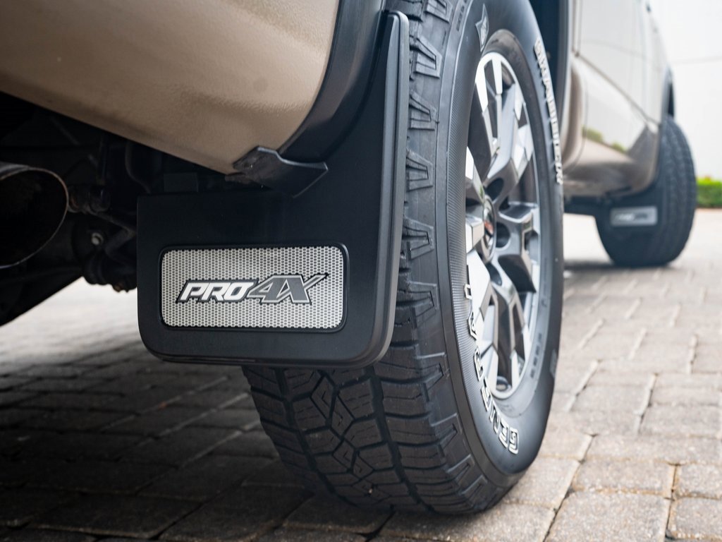 2021 Nissan Titan PRO-4X photo 42