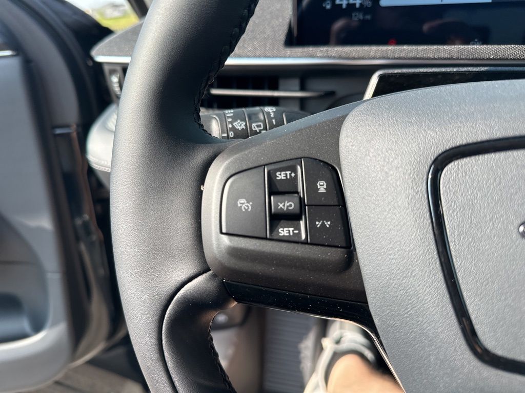2025 Ford Mustang Mach-E Select photo 18