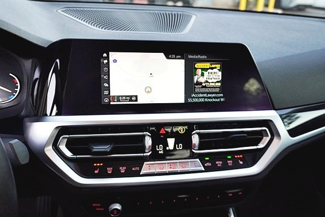 Used 2020 White BMW 330i image 26