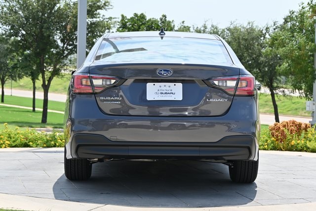 2025 Subaru Legacy Premium photo 4