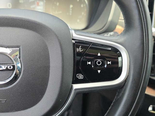 2019 Volvo XC60 T5 Inscription photo 22