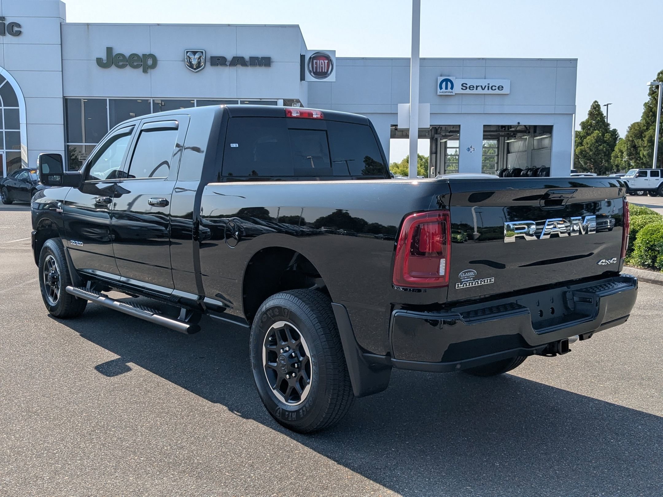 2025 Ram 2500 Laramie photo 5