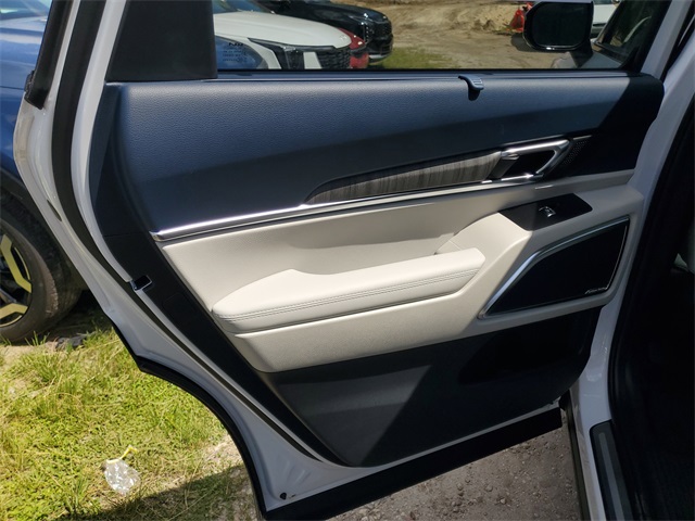 2025 Kia Telluride SX photo 26