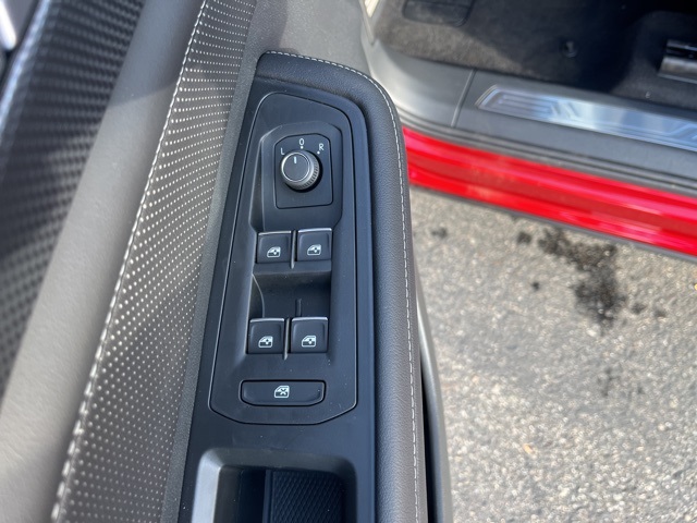 2024 Volkswagen Atlas Cross Sport SEL R-Line photo 11