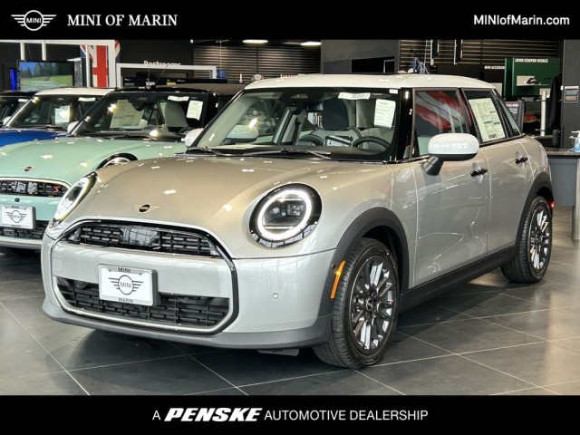 New 2026 MINI 4 Door Signature Plus Cooper 4 Door in Corte Madera