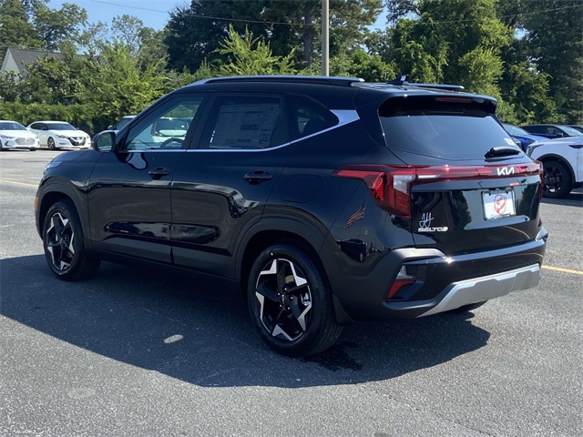 2026 Kia Seltos EX photo 4