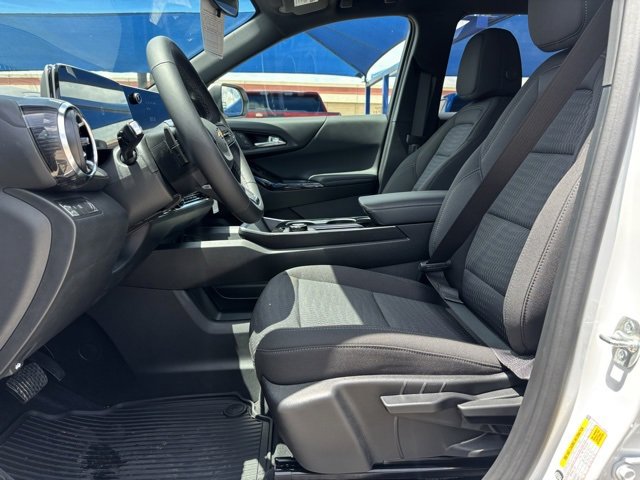 2026 Chevrolet Equinox LT photo 16