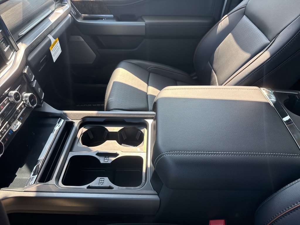 2026 Ford F-250 Lariat photo 39