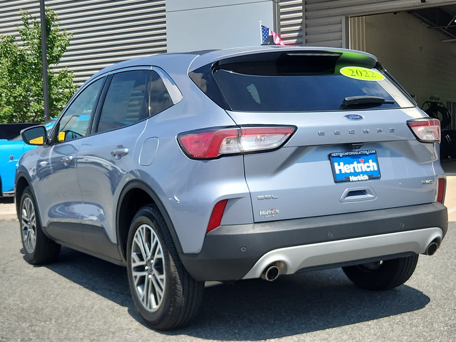 2022 Ford Escape SEL photo 4
