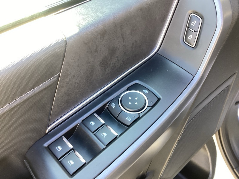 2025 Ford F-150 XLT photo 25