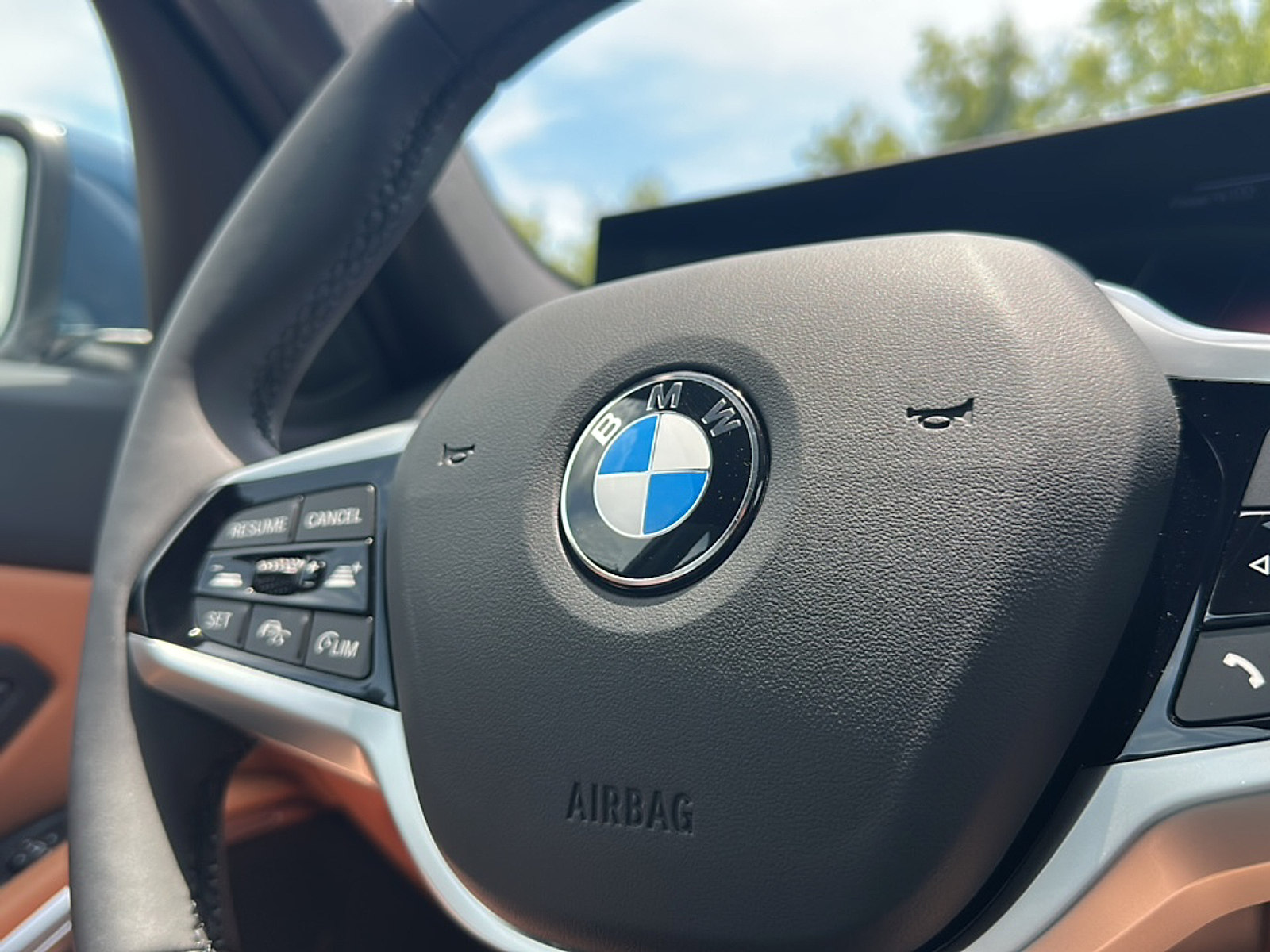 2025 Bmw 330i photo 5
