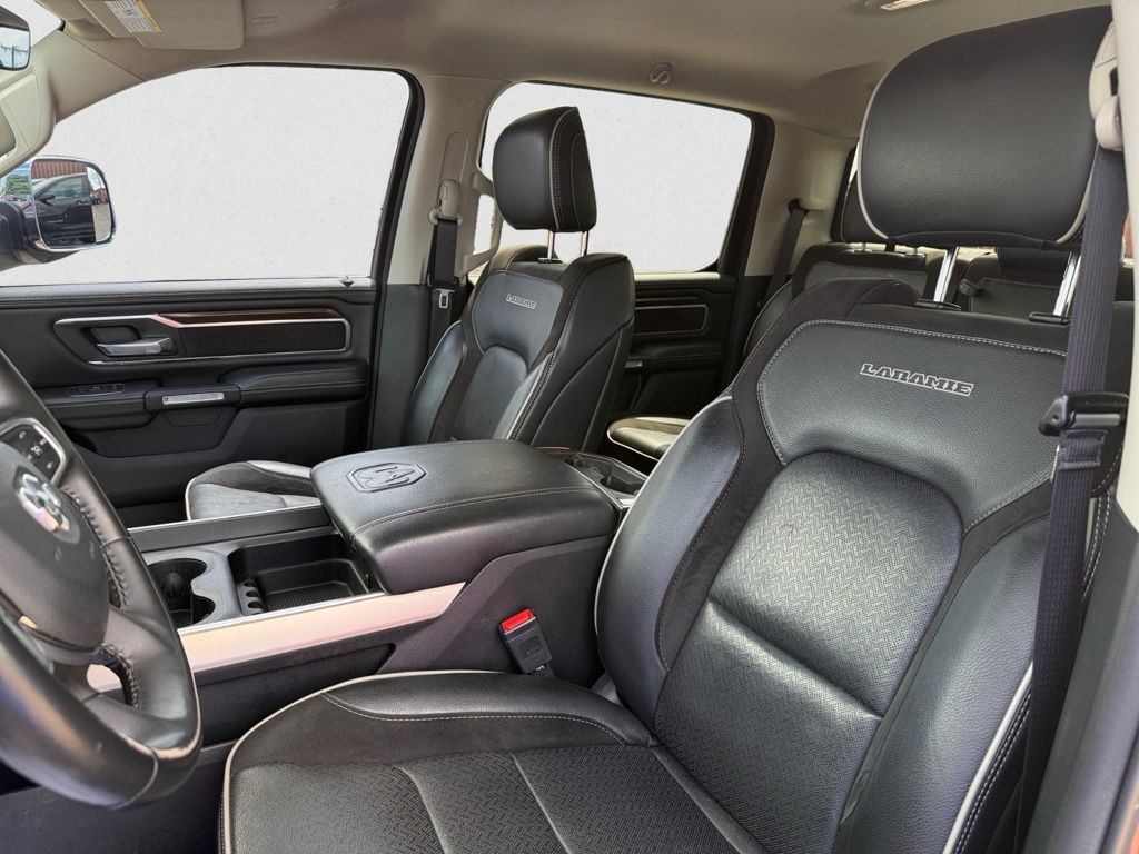 2022 Ram 1500 Laramie photo 9