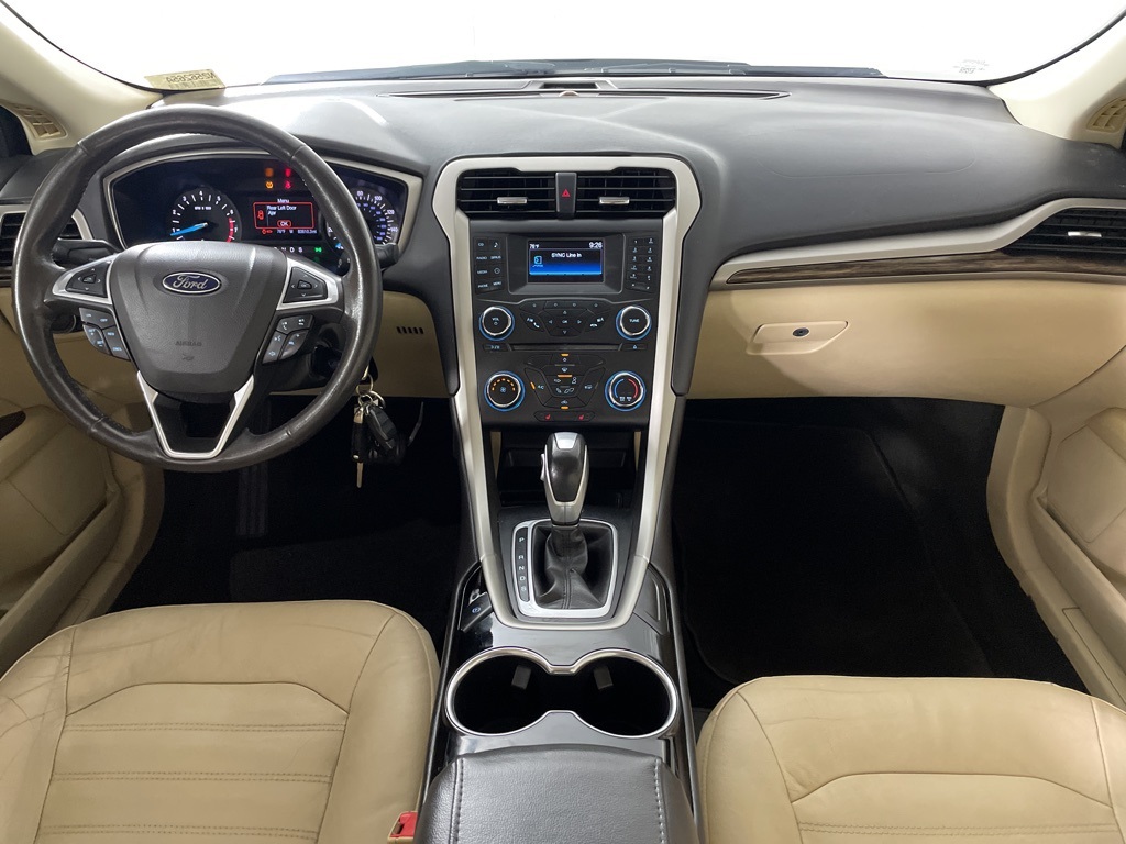 2015 Ford Fusion SE photo 34