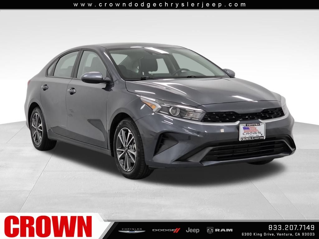 2024 Kia Forte LXS's photo