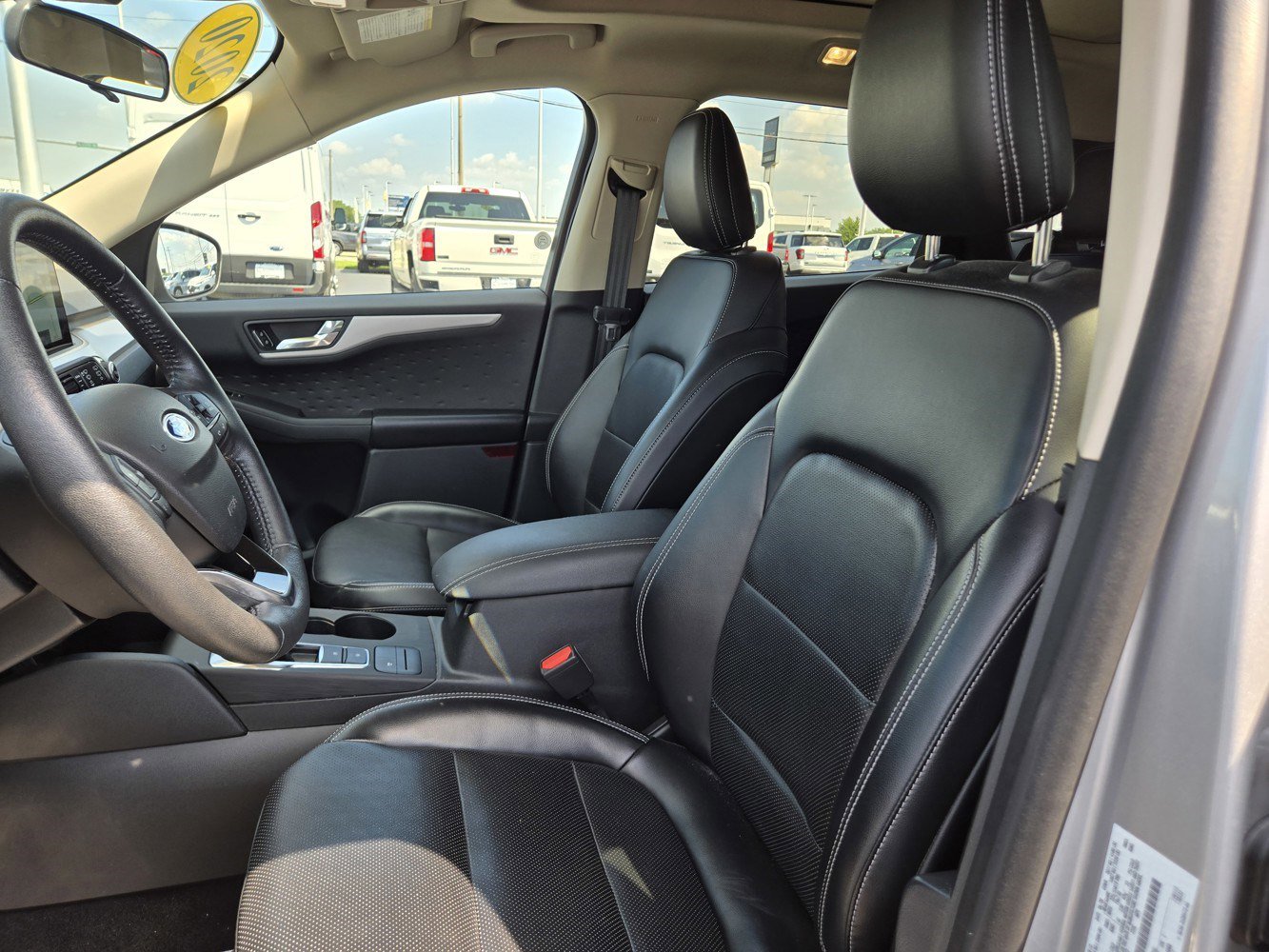 2020 Ford Escape SE Sport Hybrid photo 26