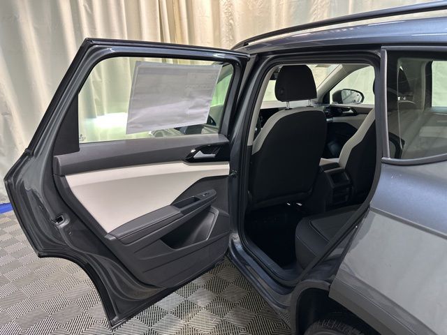 2025 Volkswagen Taos S photo 22