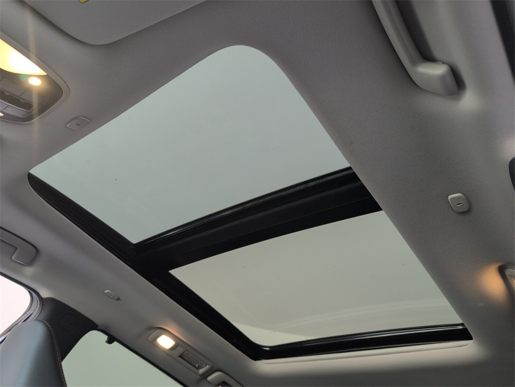 2026 Infiniti QX60 Luxe photo 10
