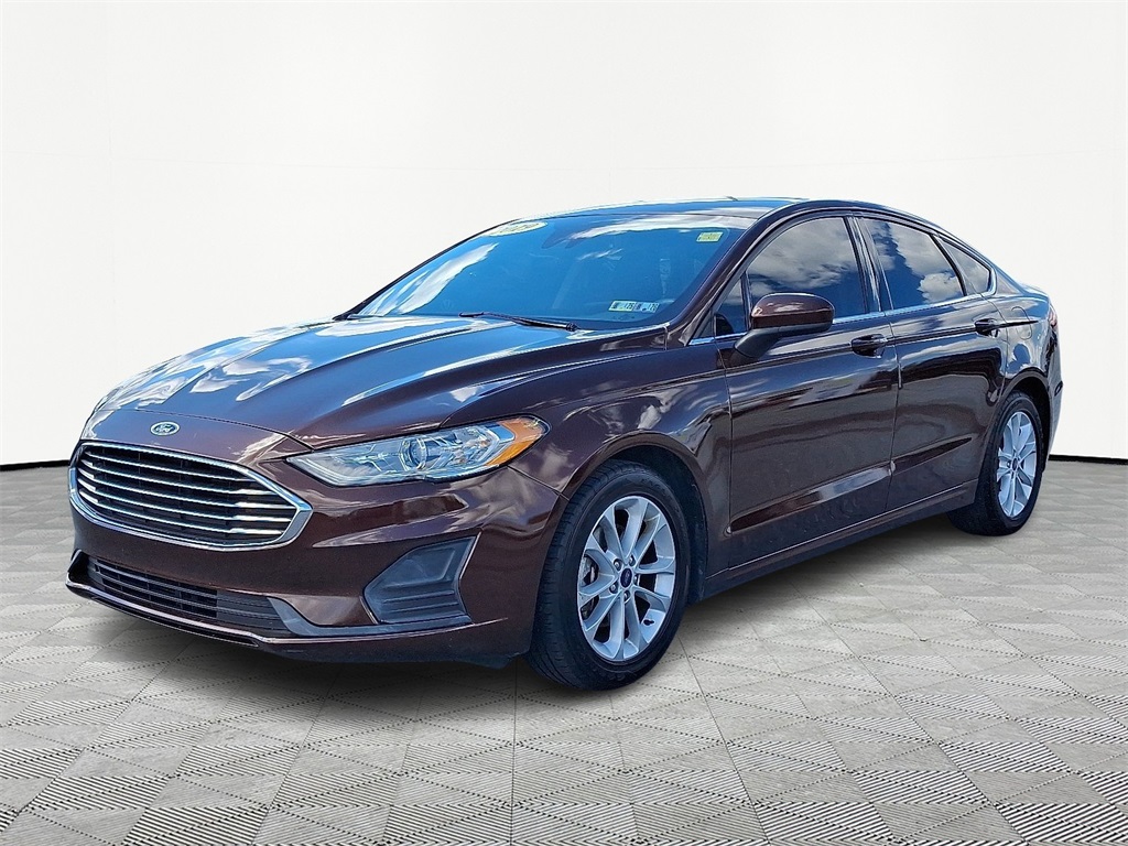 2019 Ford Fusion SE photo 3