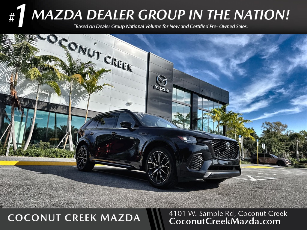 2025 Mazda CX-70 Premium Package's photo