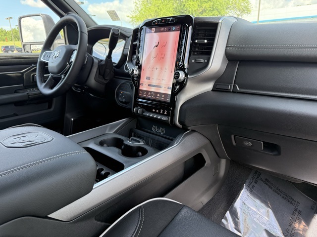 2025 Ram 2500 Laramie photo 12