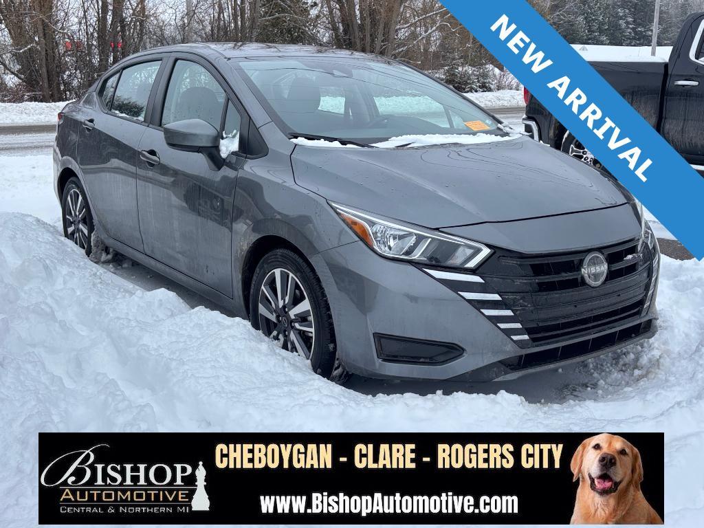 2023 Nissan Versa Sedan SV's photo