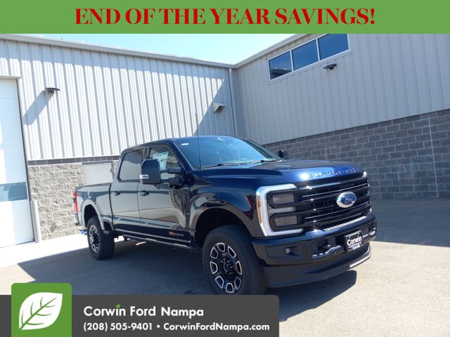 2025 Ford F-350 Super Duty Platinum's photo