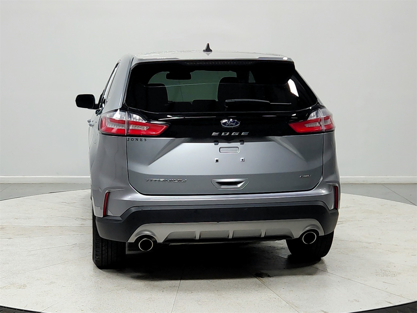 2024 Ford Edge Titanium photo 6