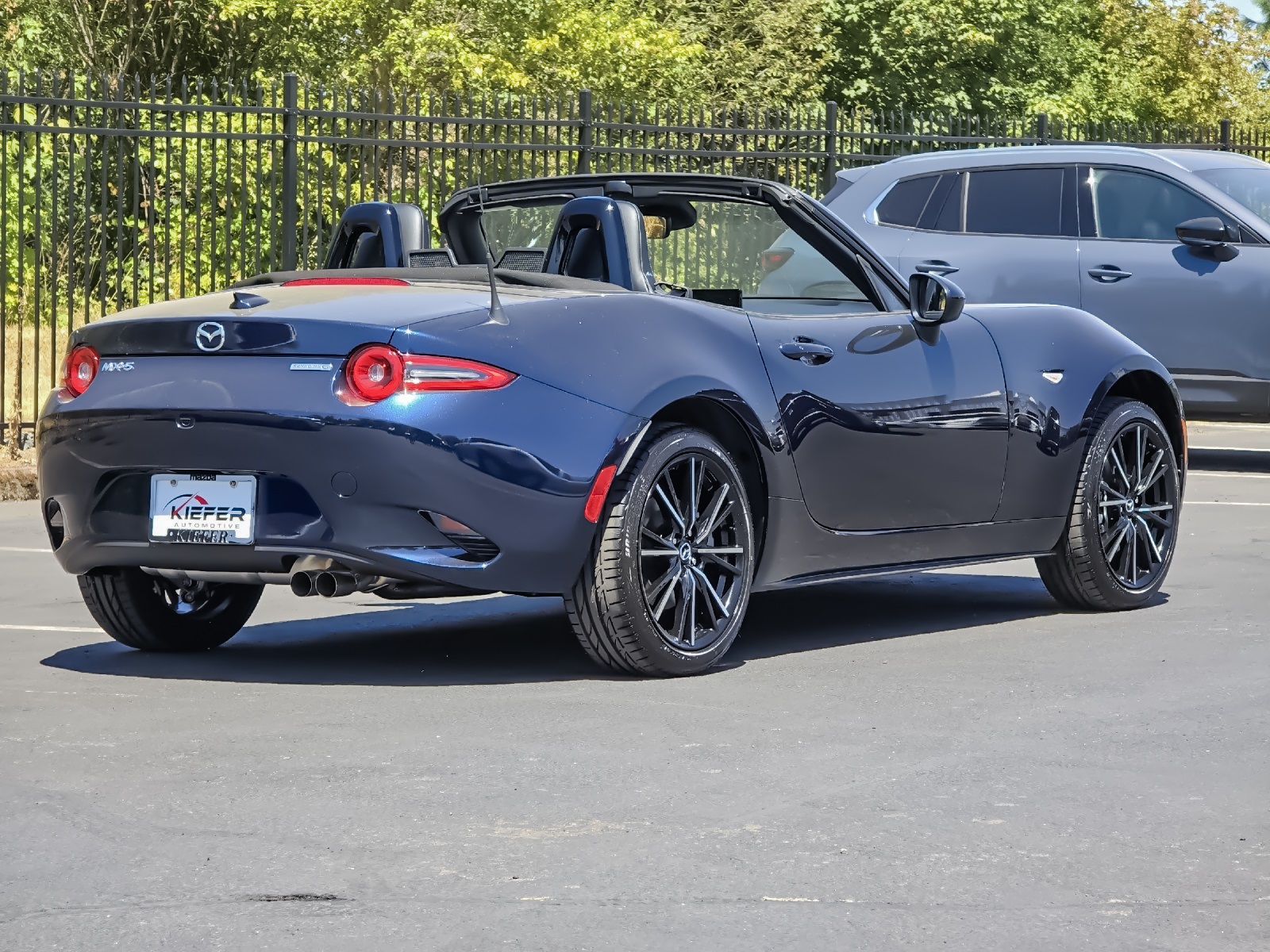 2025 Mazda MX-5 Miata Miata Grand Touring photo 4