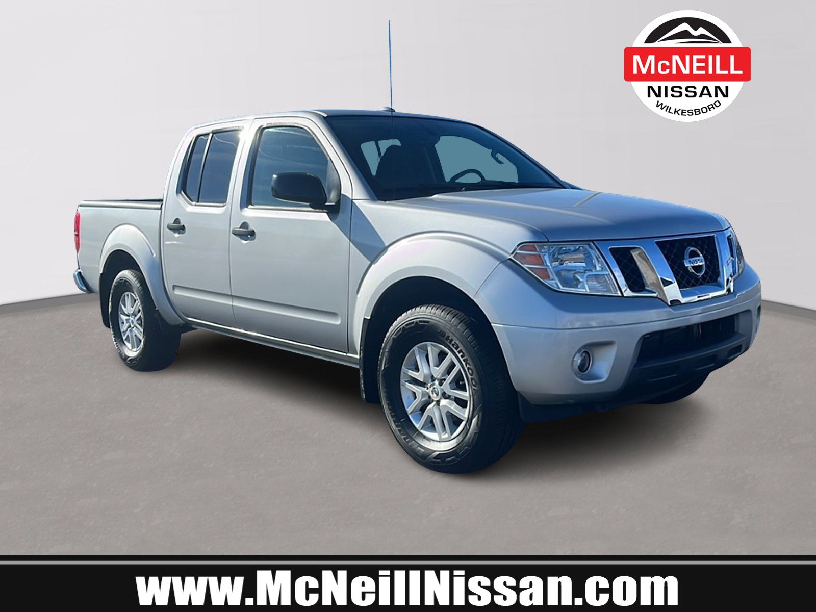 2016 Nissan Frontier SV's photo