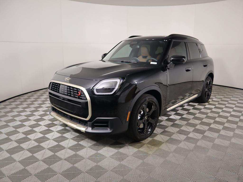 2026 MINI Countryman S's photo