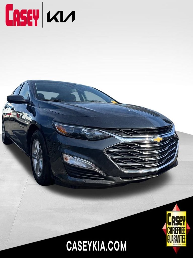 2020 Chevrolet Malibu's photo