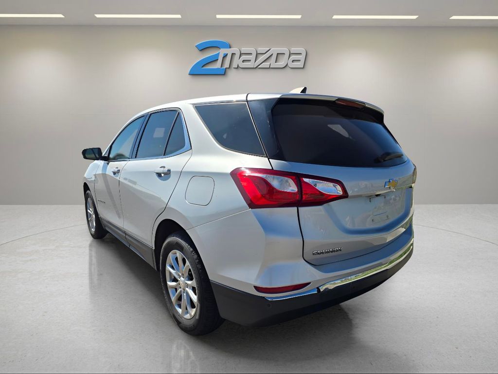 2020 Chevrolet Equinox LT photo 3