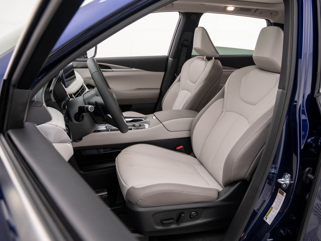 2026 Infiniti QX60 Pure AWD photo 15