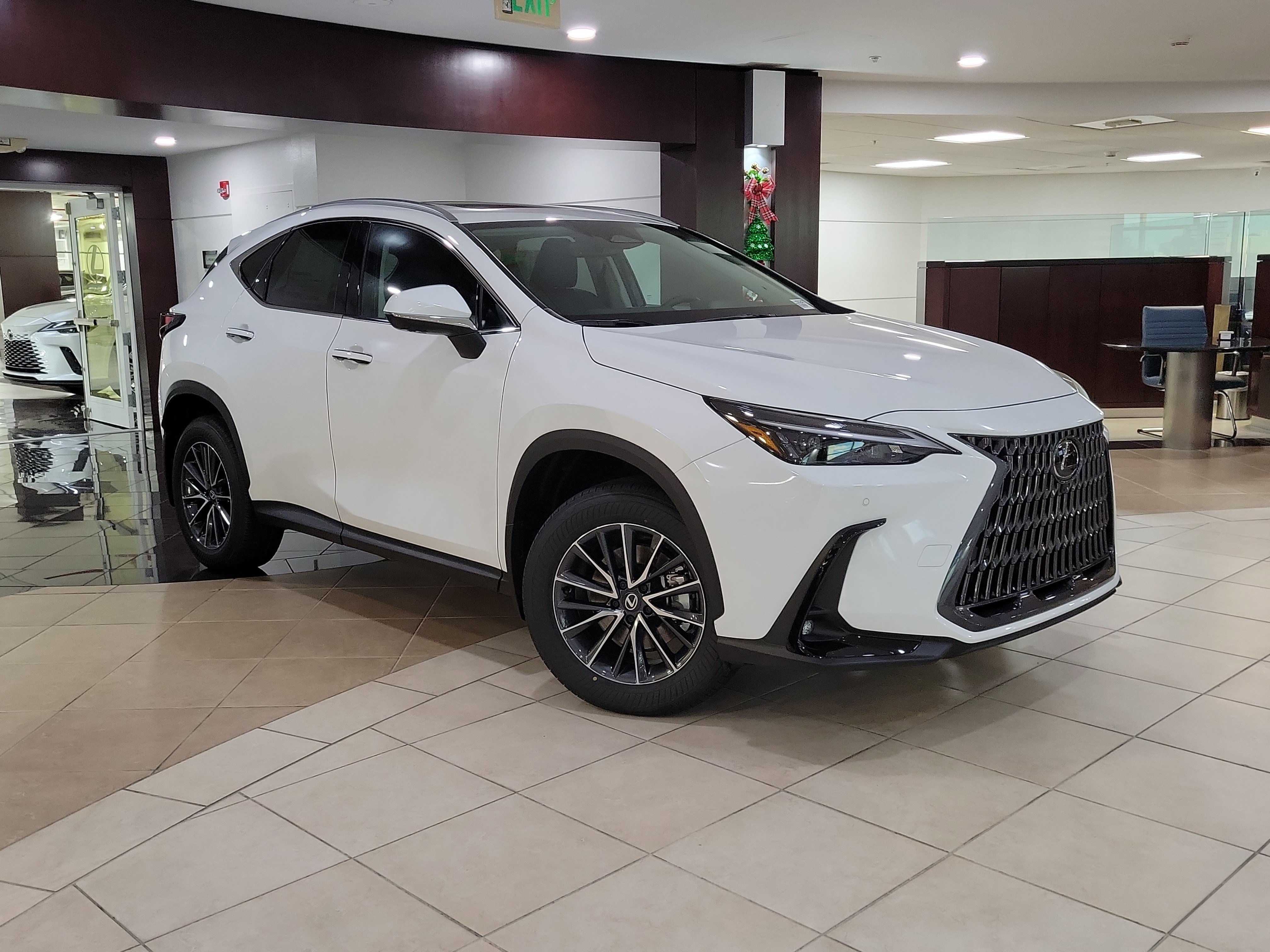 2026 Lexus NX 350's photo