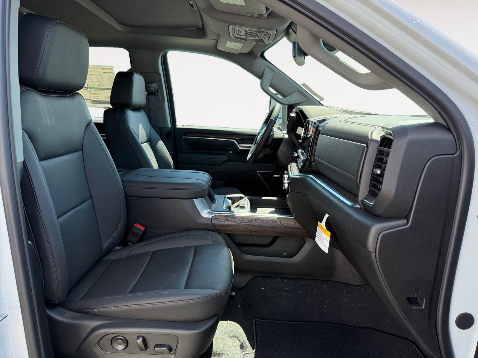 2025 Gmc Sierra 2500 HD SLT photo 18
