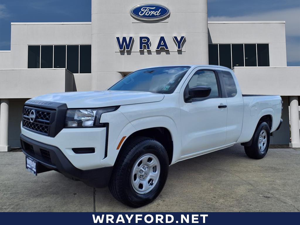 2024 Nissan Frontier S's photo