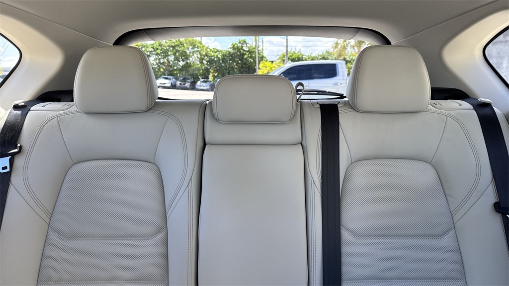 2023 Mazda CX-5 2.5 S Premium photo 17